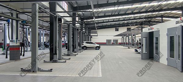 江西比亞迪4S店-江西得天獨(dú)厚汽車車間右側(cè)照